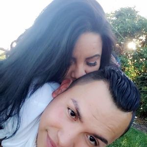 Meet your Posher, Eduardo